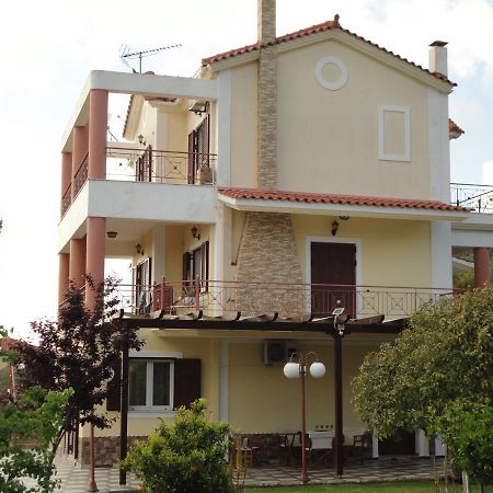 Villa Elpida Свороната Екстериор снимка