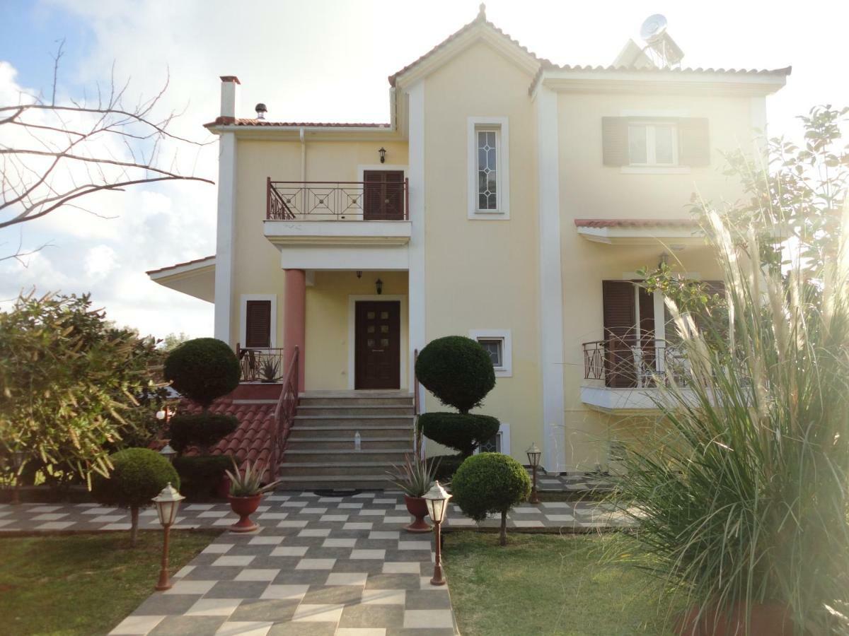 Villa Elpida Свороната Екстериор снимка