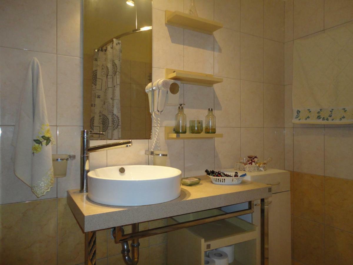 Villa Elpida Свороната Екстериор снимка