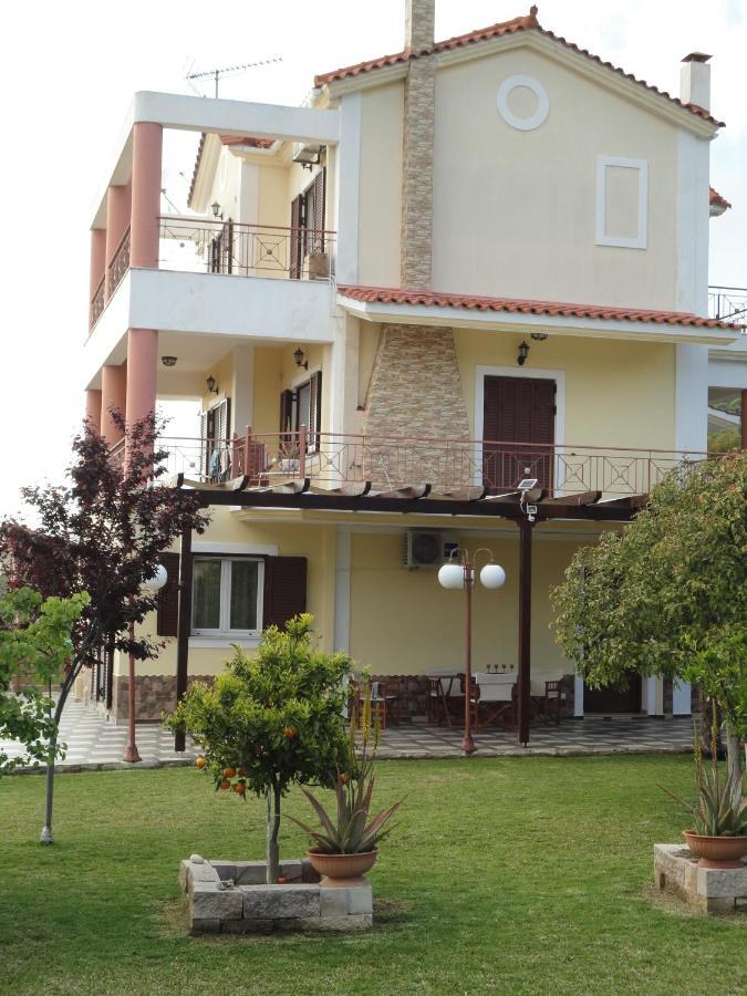 Villa Elpida Свороната Екстериор снимка