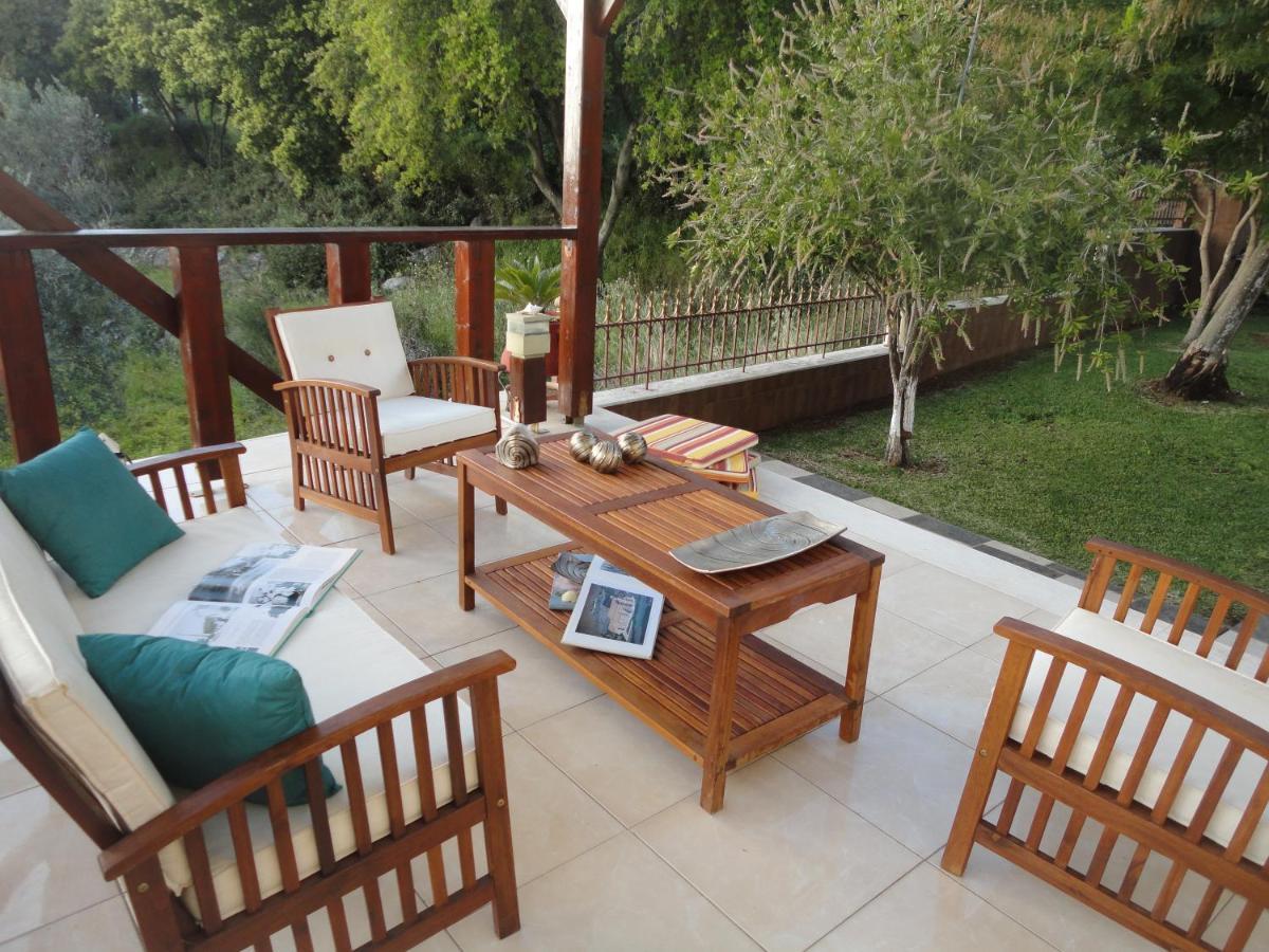 Villa Elpida Свороната Екстериор снимка