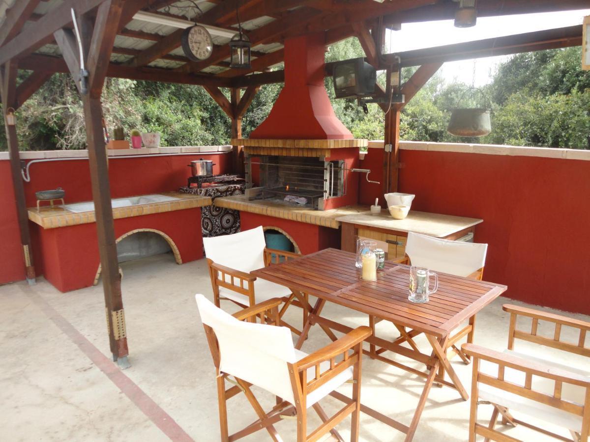 Villa Elpida Свороната Екстериор снимка